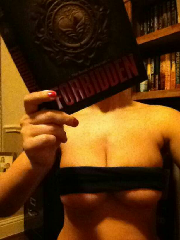 Another lovely slut submission.